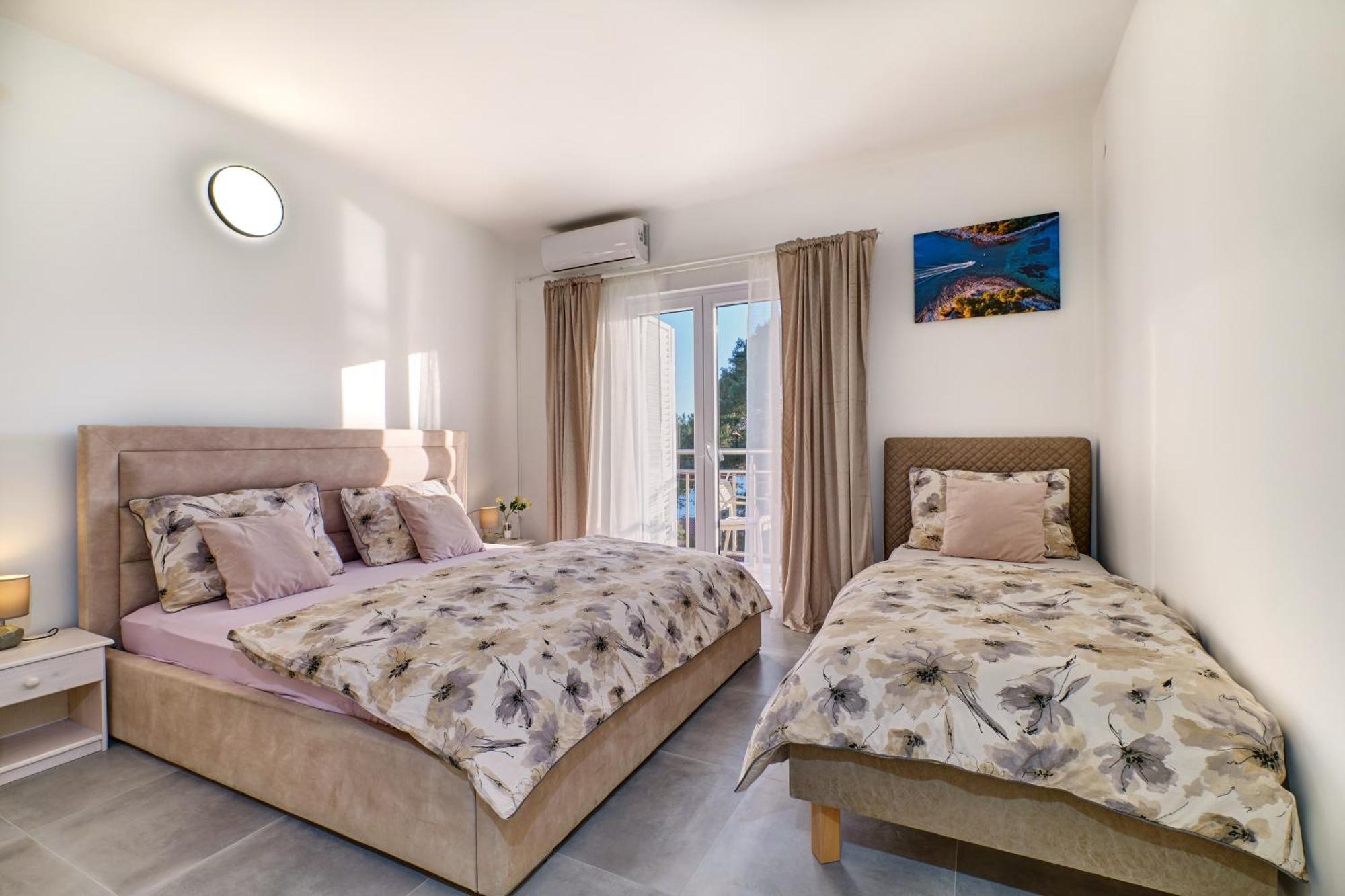 Calma Sea View Rooms Mali Lošinj Екстериор снимка